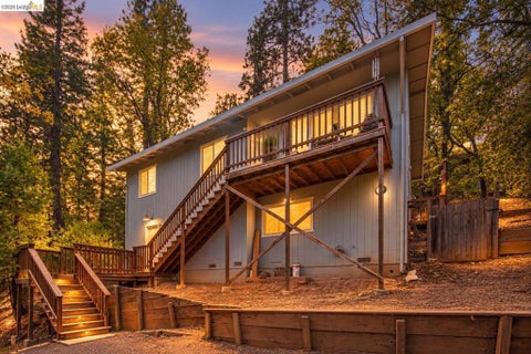Photo of 24064 Broken Bit Rd RD, Sonora, CA 95370 (MLS # 41152199)