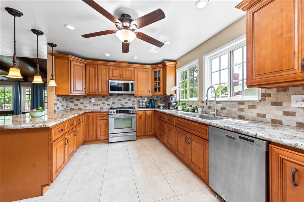 Properties 4 12176 Newgard Avenue