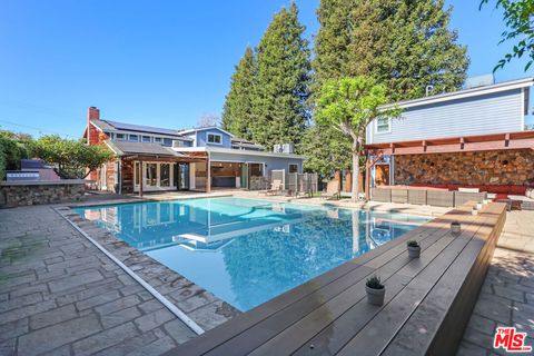 Photo of 4744 Haskell Avenue, Encino, CA 91436 (MLS # 26635287)