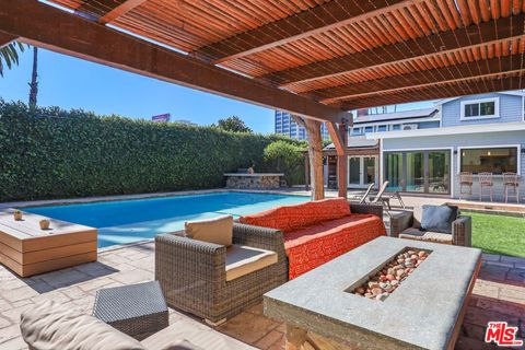 Photo of 4744 Haskell Avenue, Encino, CA 91436 (MLS # 26635287)