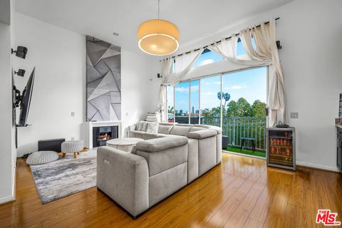Photo of 1481 S Shenandoah Street #102, Los Angeles, CA 90035 (MLS # 26834427)