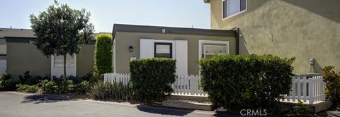 Photo of 140 Yorktown Ln, Costa Mesa, CA 92626 (MLS # OC26038705)