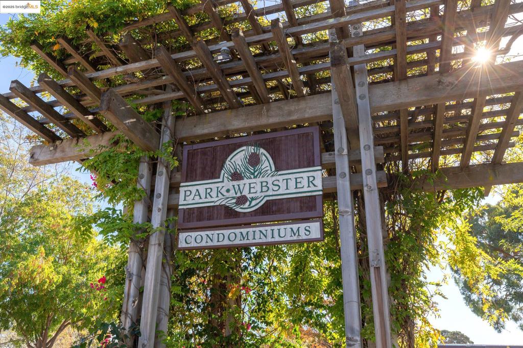 PARK WEBSTER - Residential