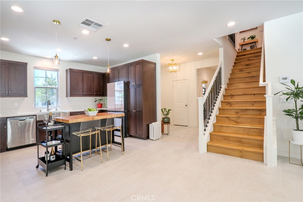 981 Rodeo Road