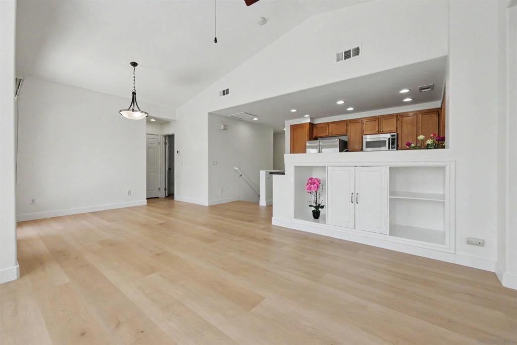 10414 Scripps Poway Pkwy 94