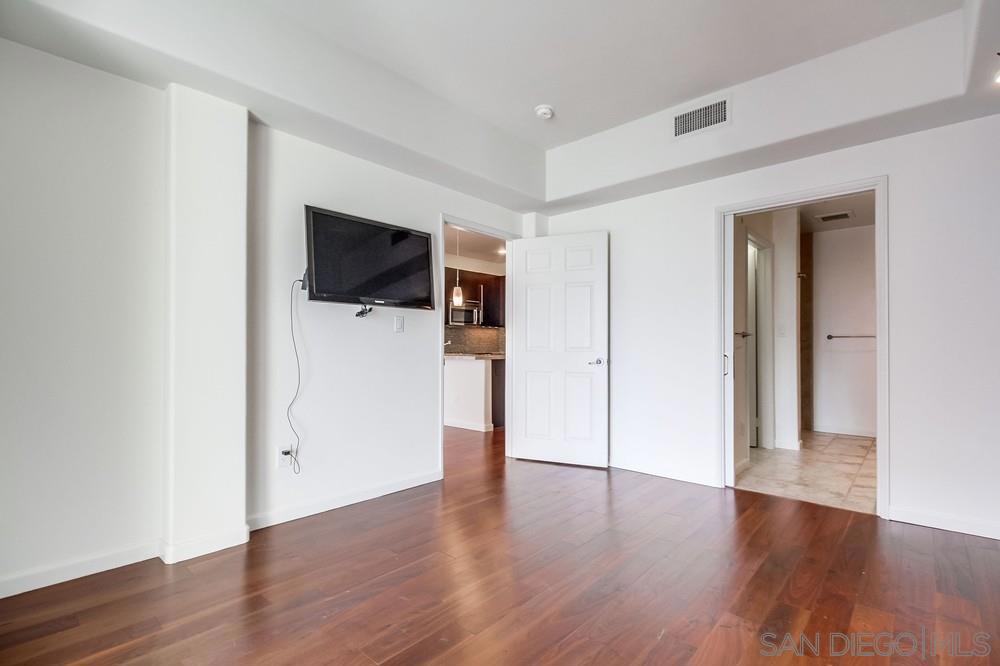 Downtown - Residential Lease