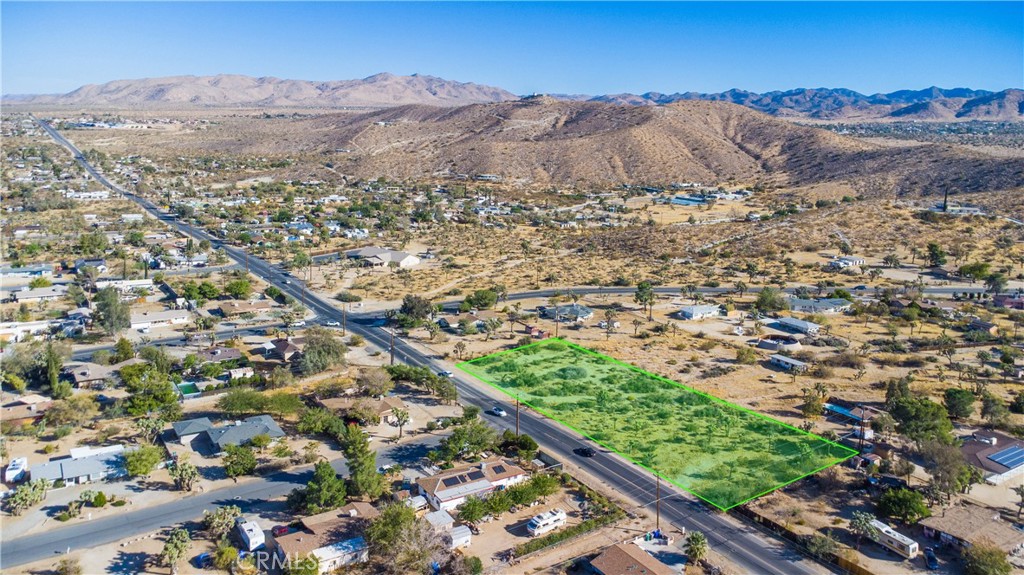 57157 Onaga Trail