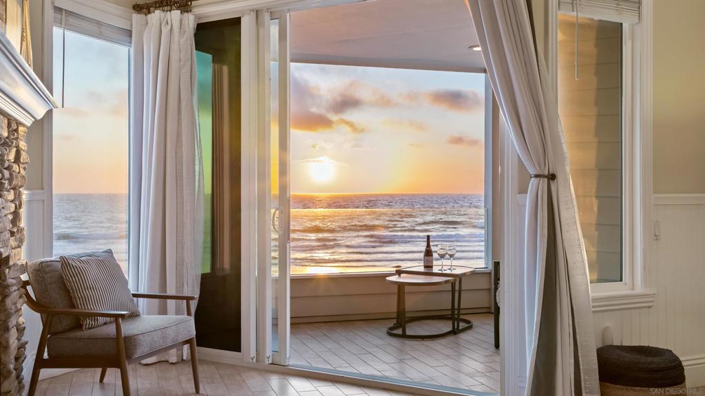 Mission Beach - Residential Lease