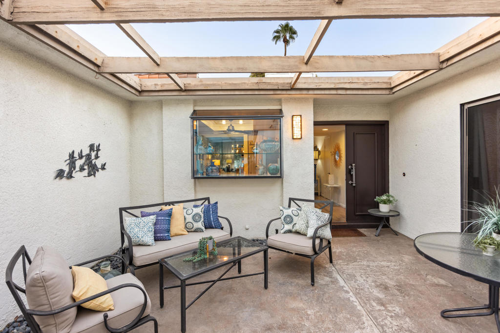 Rancho Las Palmas C. - Residential