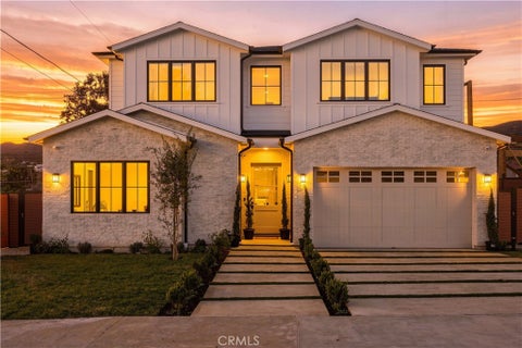 Photo of 707 Wildomar Street, Pacific Palisades, CA 90272 (MLS # PV26216166)