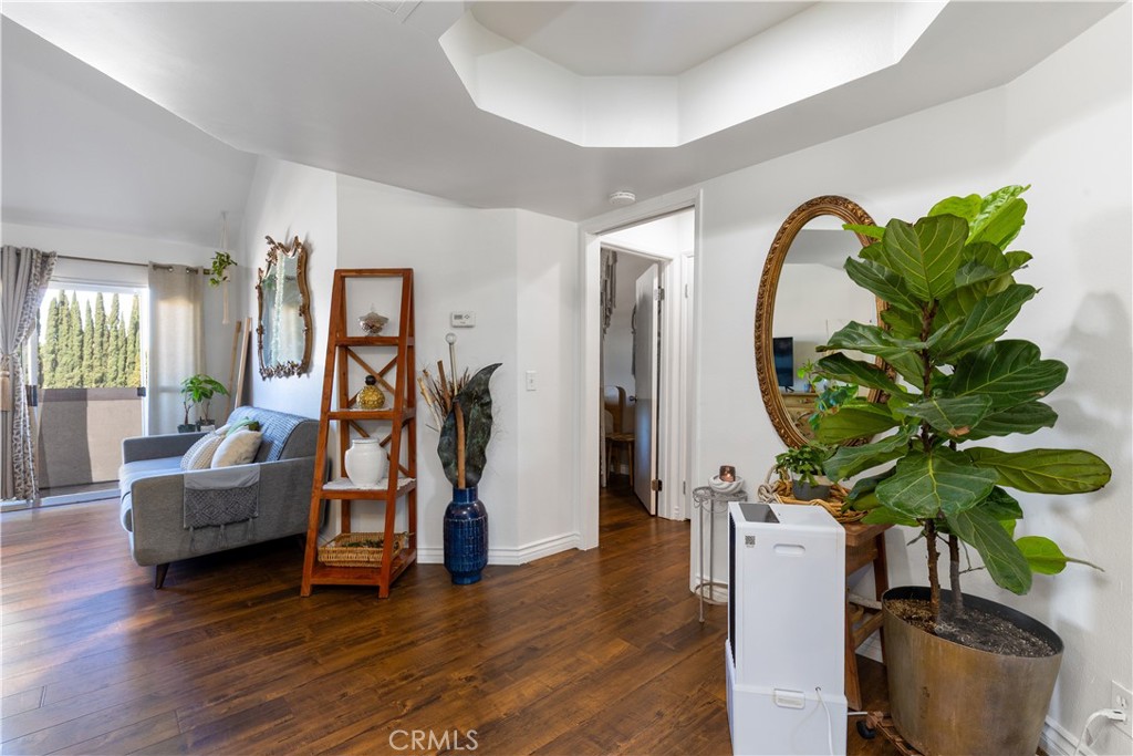 20253 Keswick St 326