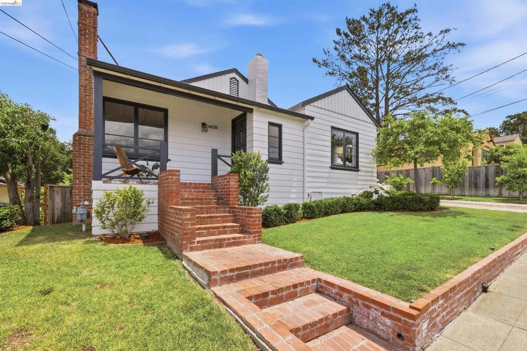 4638 Reinhardt Dr Dr, Oakland CA 94619