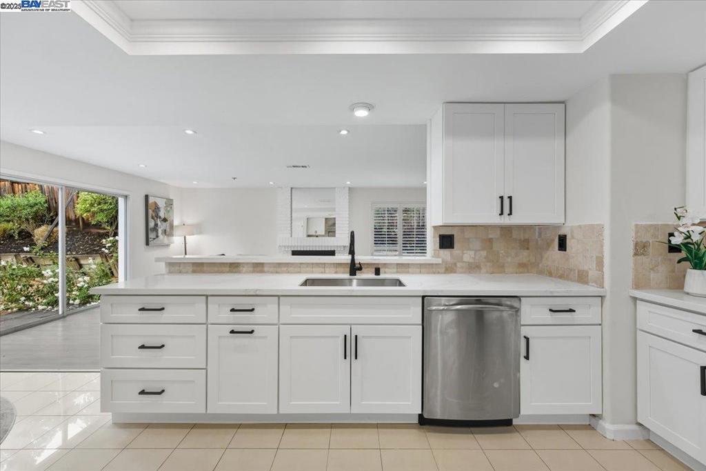 SHADOW CREEK - Residential