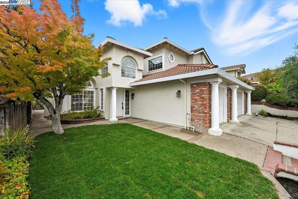 SHADOW CREEK - Residential
