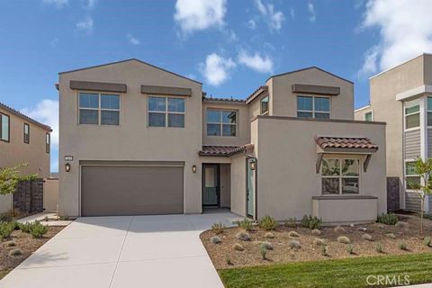 4810 Swallowtail Lane Fontana CA 92336