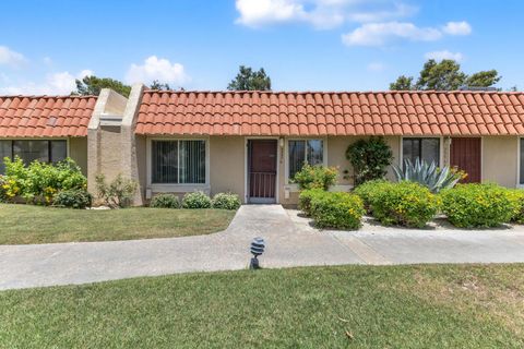 Photo of 35970 Lindera Court, Rancho Mirage, CA 92270 (MLS # 219122021DA) Photo of 35970 Lindera Court, Rancho Mirage, CA 92270 (MLS # 219122021DA)