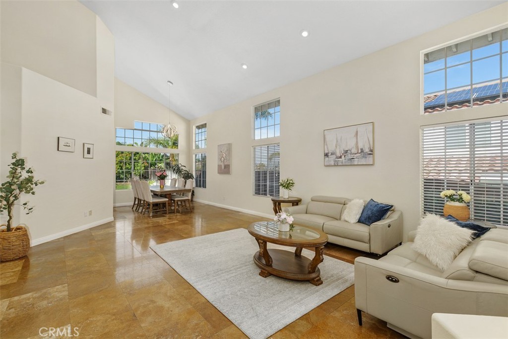 1598 Dominguez Ranch