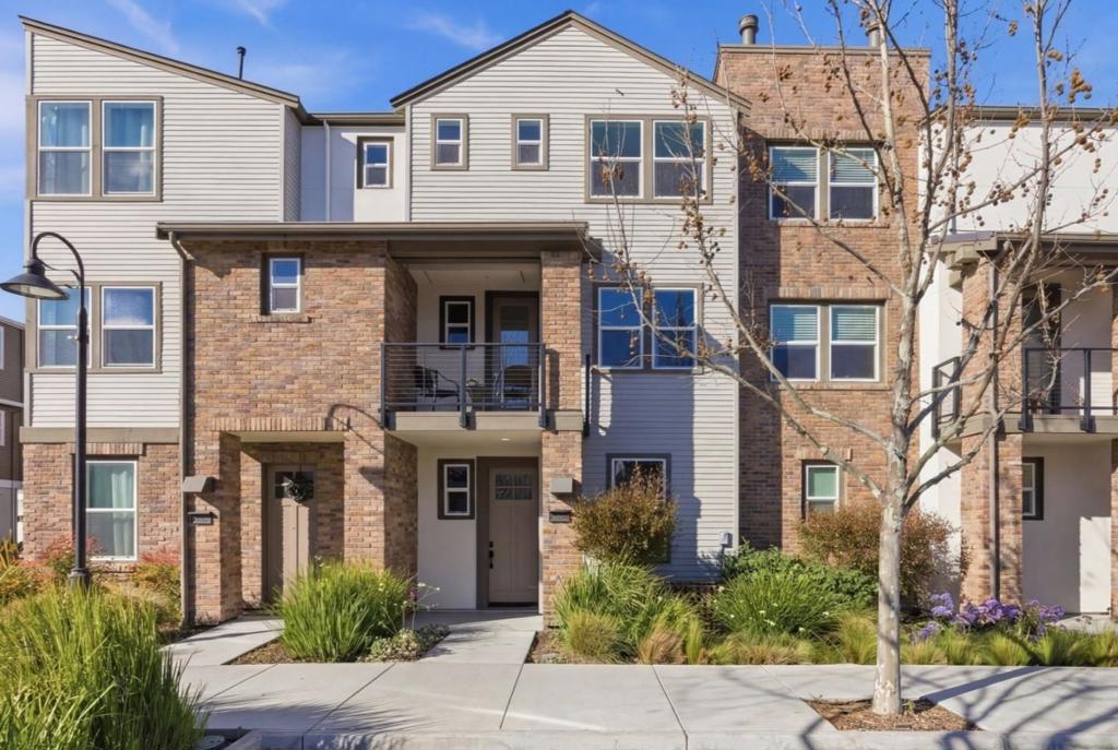 855 Cotati Terrace