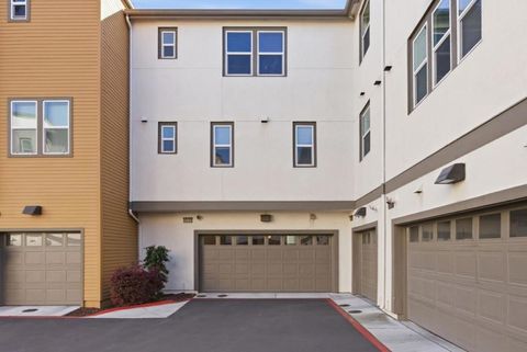 Tiny photo for 855 Cotati Terrace #2, Sunnyvale, CA 94085 (MLS # ML82037563)