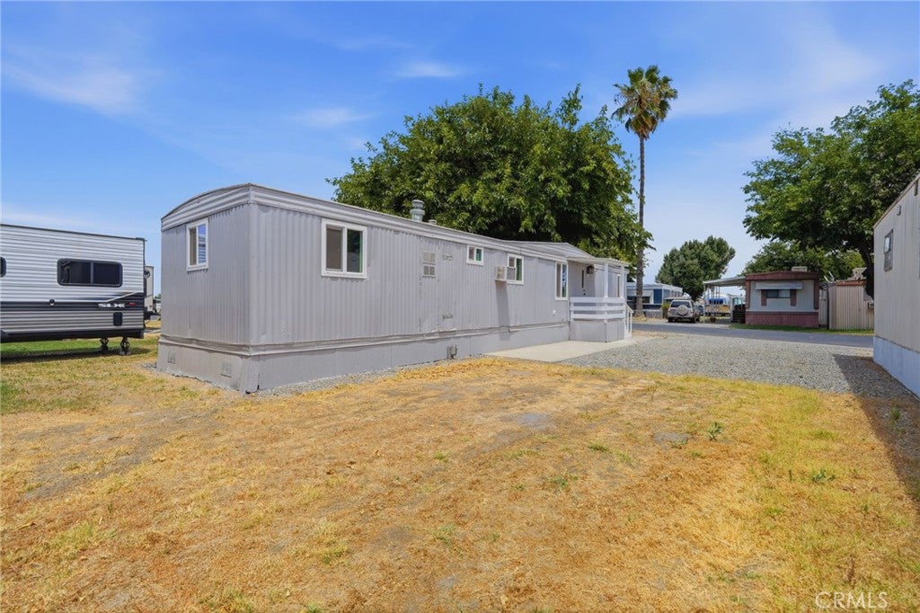 12846 W Lacey Boulevard 15