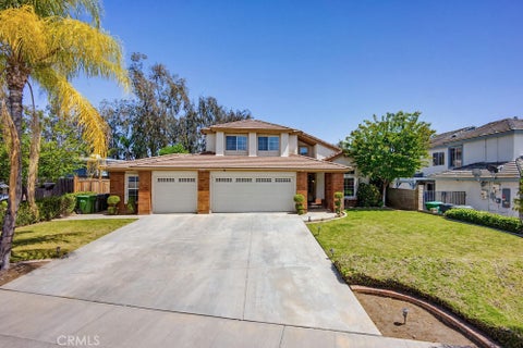 Photo of 3731 Columbia Cir, Corona, CA 92881 (MLS # OC26129114)