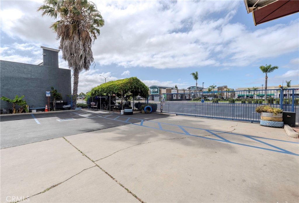 9611 Garden Grove