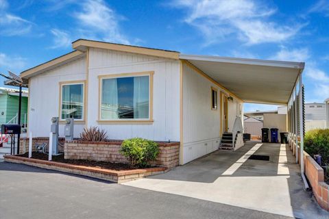 Photo of 205 Mockingbird Lane, Oceanside, CA 92057 (MLS # NDP2601926)