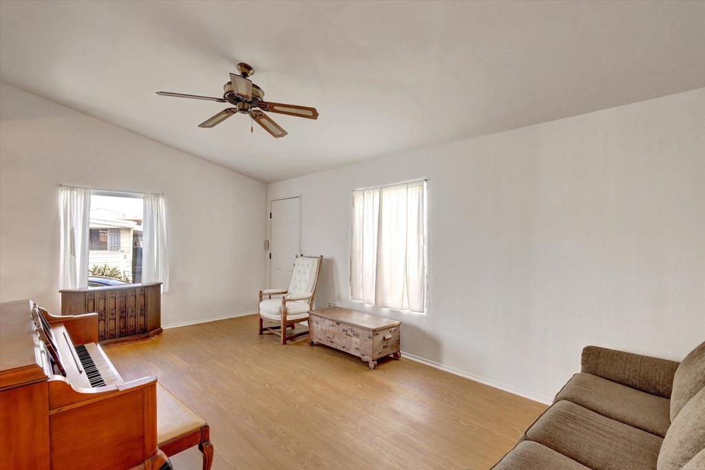 205 Mockingbird Lane