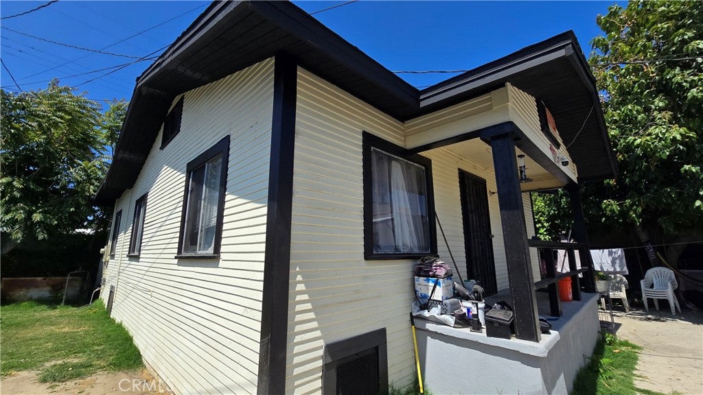 1247 W 62nd