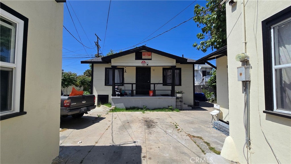 1247 W 62nd