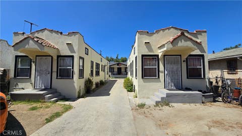 Photo of 1247 W 62nd ST, Los Angeles, CA 90044 (MLS # WS26139271)