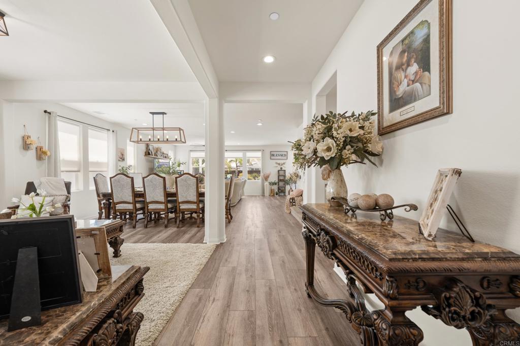 921 Camino Aldea