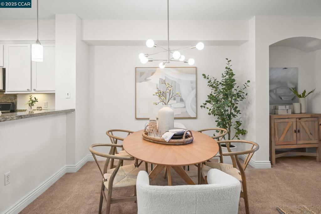 CREEKSIDE - Residential