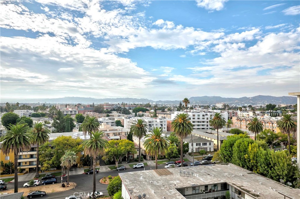 421 S La Fayette Park Pl 427