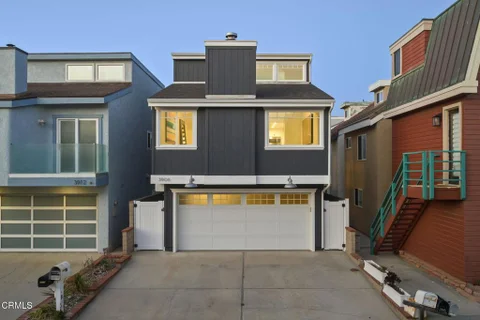 3908 Ocean Drive, Oxnard, CA 93035 - MLS#: V1-36909