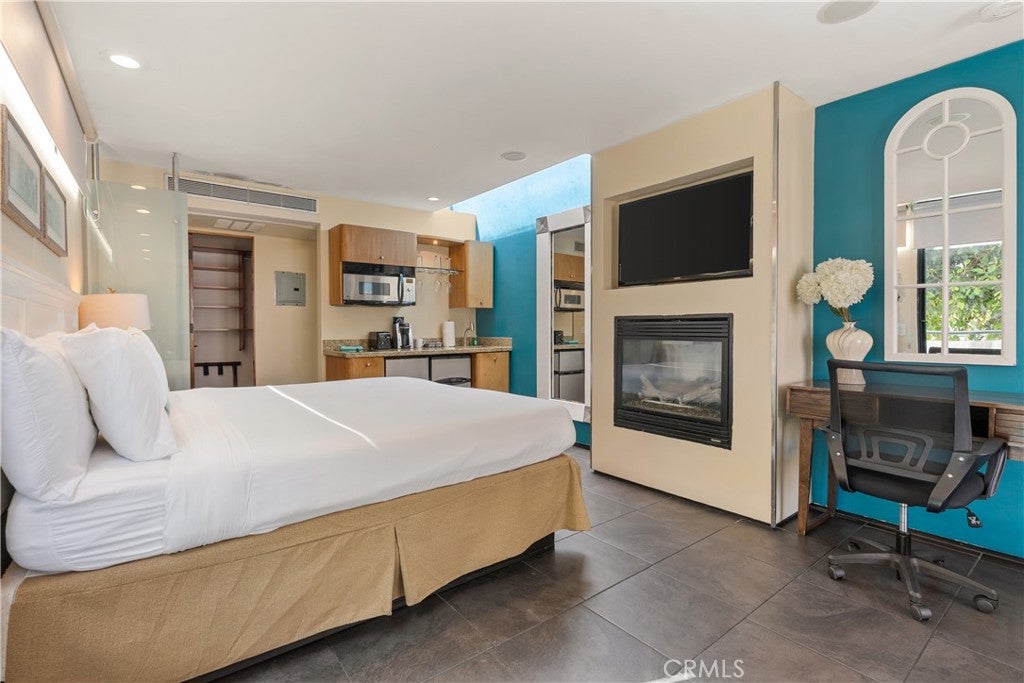 696 & 690 S Coast, Laguna Beach CA 92651 - Photo 52