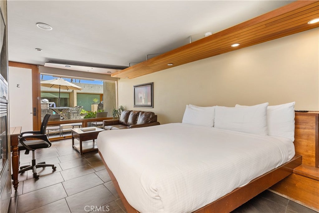 696 & 690 S Coast, Laguna Beach CA 92651 - Photo 57