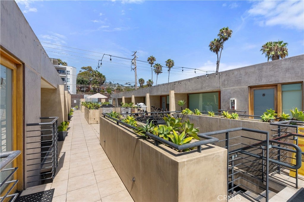 696 & 690 S Coast, Laguna Beach CA 92651 - Photo 49