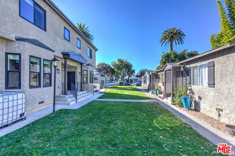 Photo of 1855 Euclid #1851B, Santa Monica, CA 90404 (MLS # 25628815)
