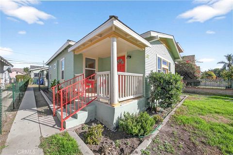 Properties 43 917 W 50th Los Angeles CA 90037