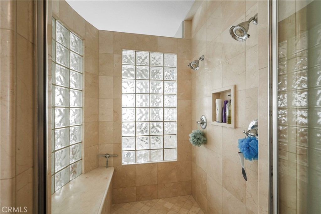 Country Club Estates (468) - Residential
