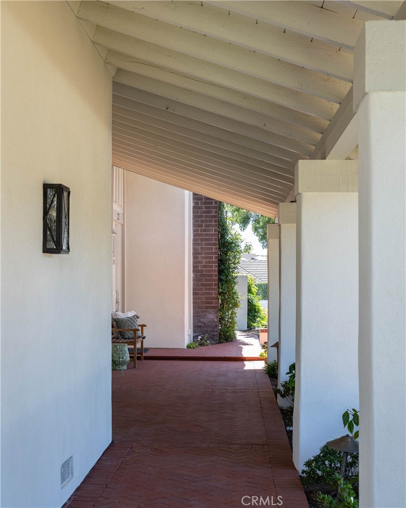 2 Shoal Drive, Corona Del Mar CA 92625