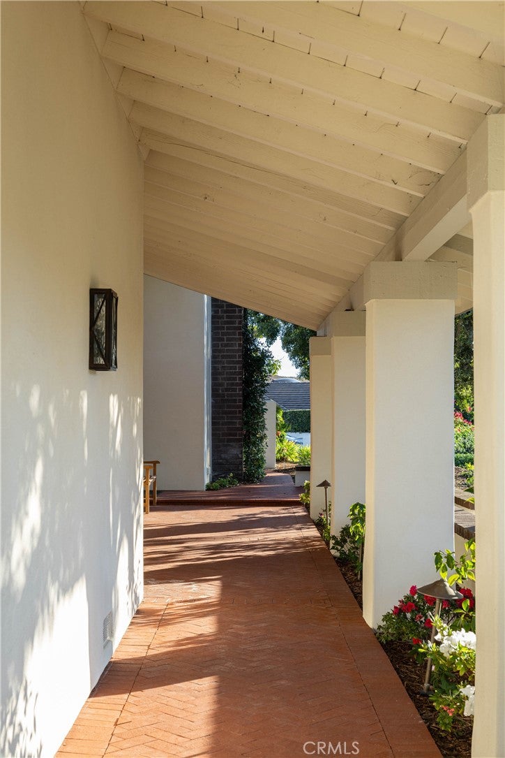 2 Shoal Drive