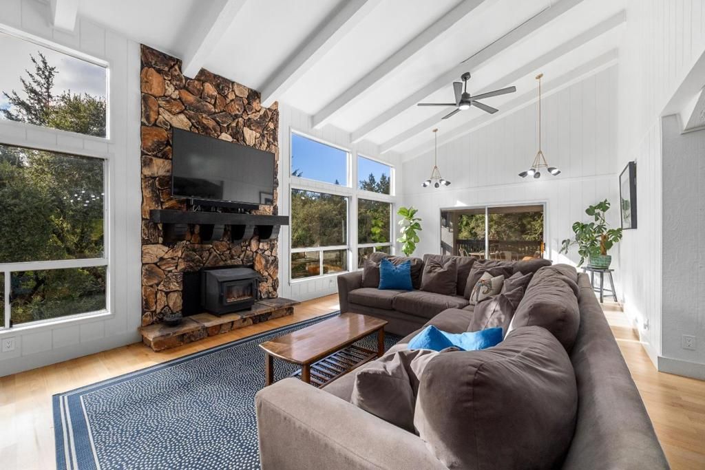 Photo of 188 Kelly Lane, Santa Cruz, CA 95060 (MLS # ML82025212)