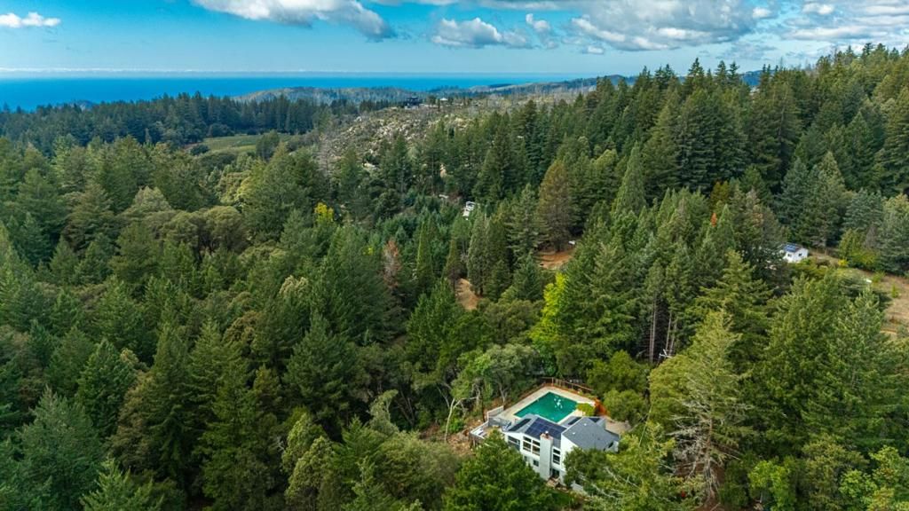 Photo of 188 Kelly Lane, Santa Cruz, CA 95060 (MLS # ML82025212)