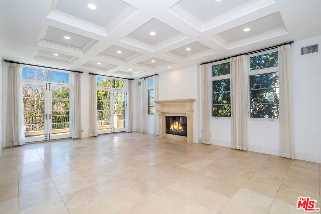 Properties 3 2167 Sheringham Lane