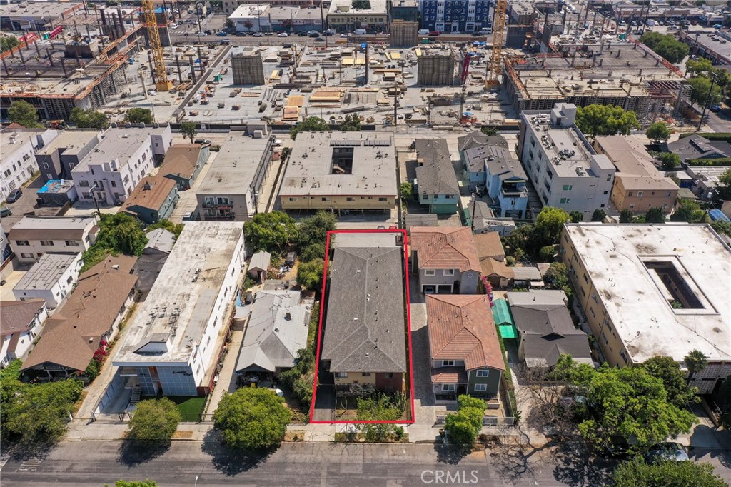 5642 Lexington Avenue