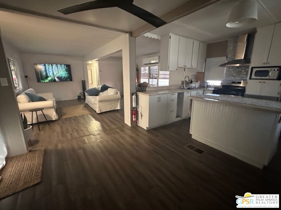 Tramview Mobile Park - Manufactured In Park