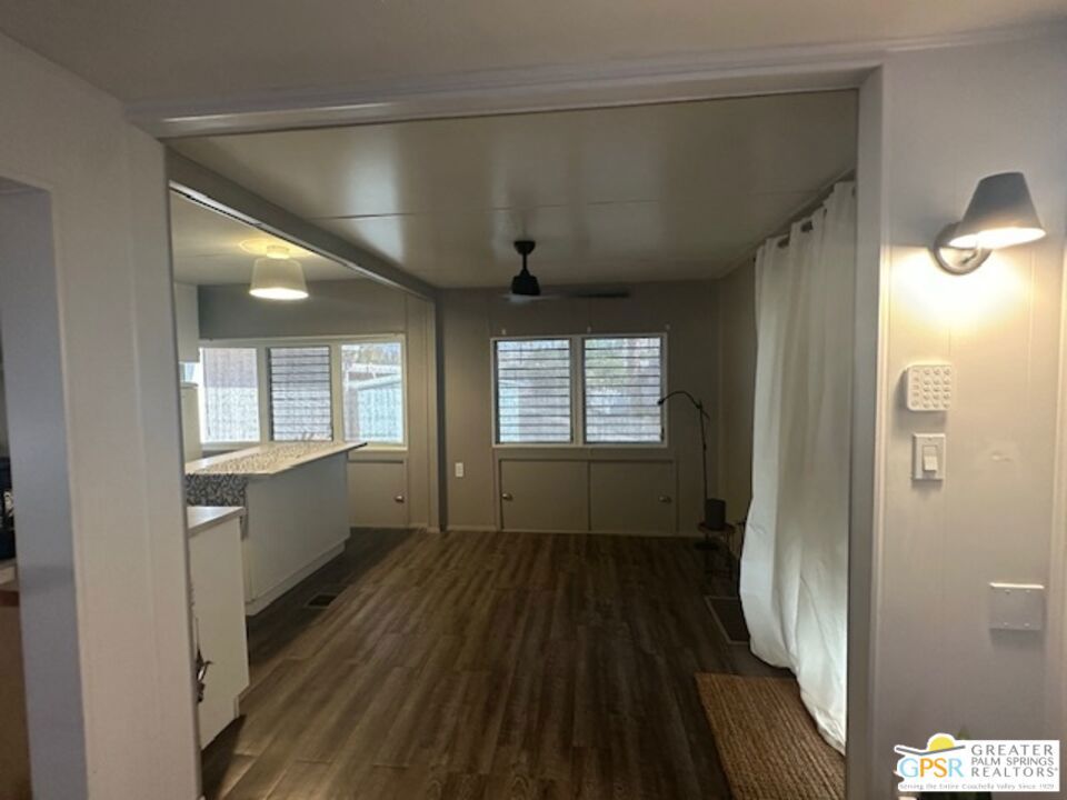 Tramview Mobile Park - Manufactured In Park