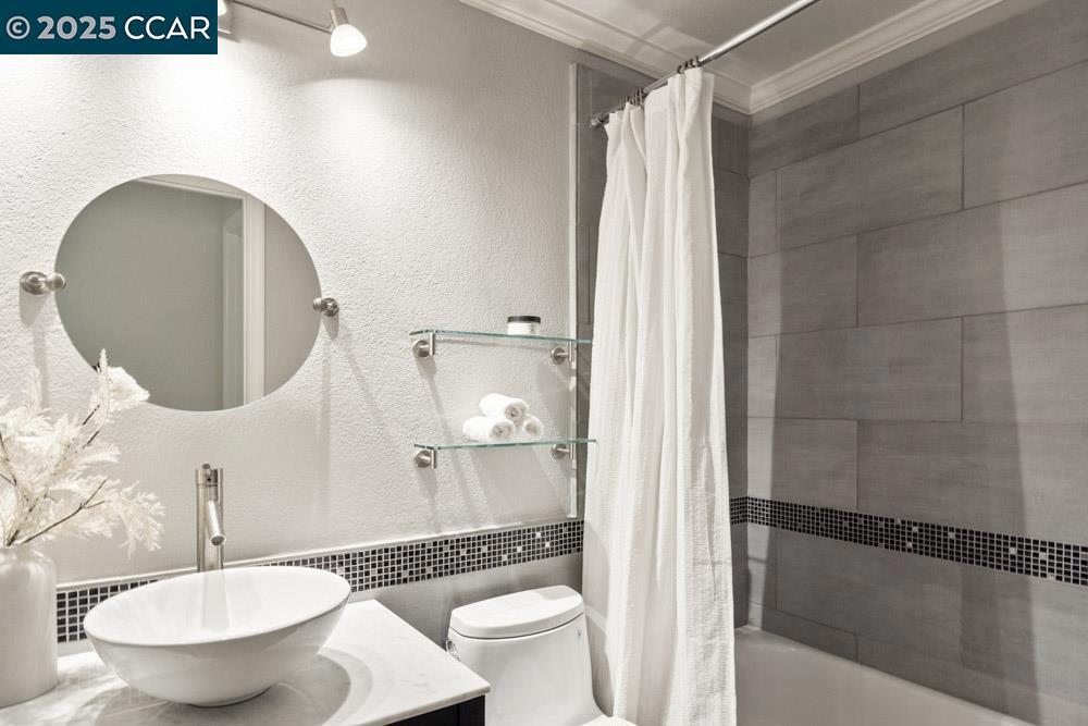 MAGEE RANCH - Residential